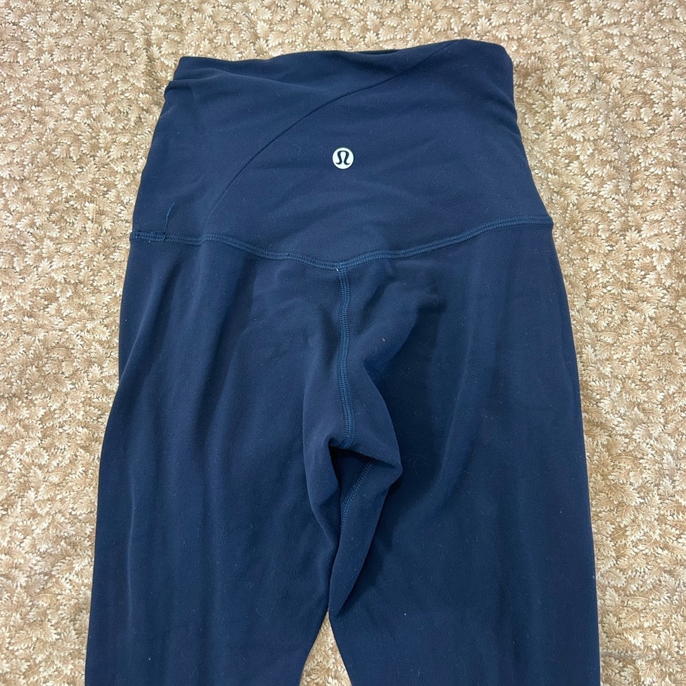 Lululemon Navy Ruched Leggings Sz 0 - Picture 3 of 5